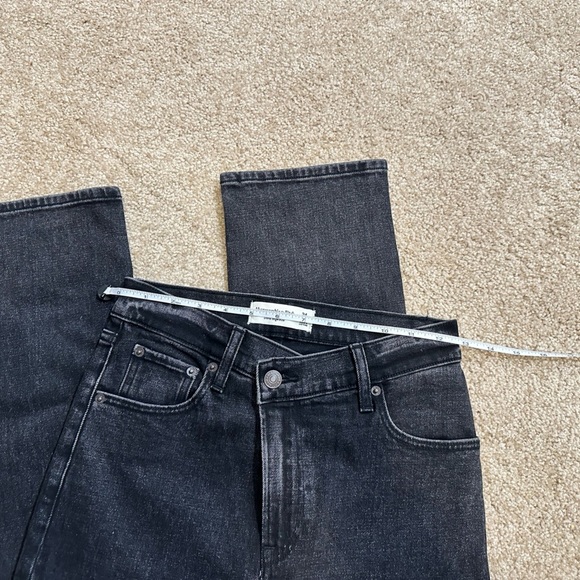 Abercrombie Ultra High Rise 90s Slim Straight Jean Crossover Waist - Black 24 - Picture 7 of 12